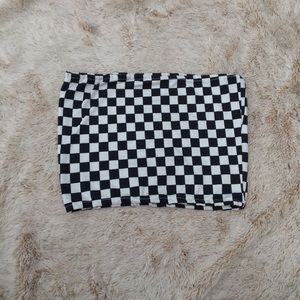 checkered crop top ☾